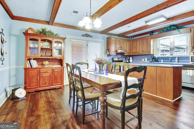 $387,500 | 144 Church Street, Moreland, GA 30259