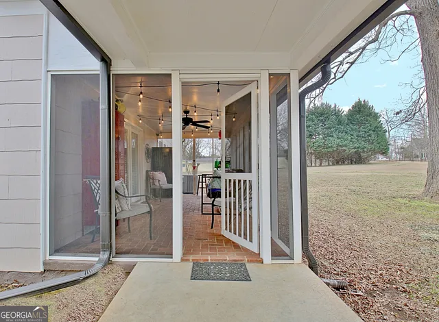 $387,500 | 144 Church Street, Moreland, GA 30259