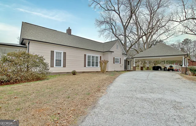 $387,500 | 144 Church Street, Moreland, GA 30259