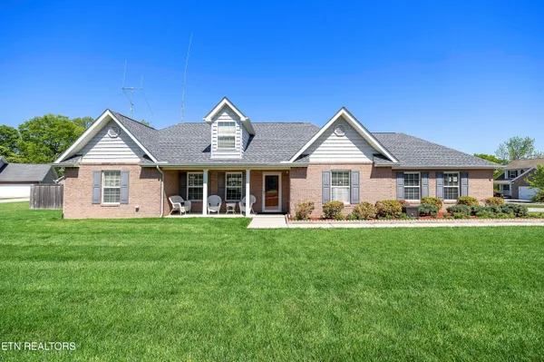 $399,900 | 7731 Gilmore Lane, Corryton, TN 37721