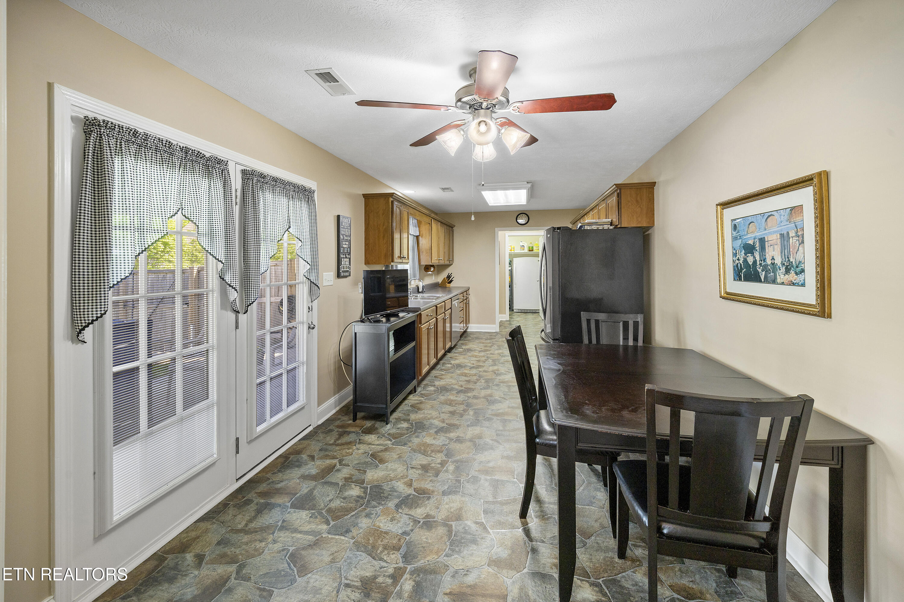 7731 Gilmore Lane Corryton, TN 37721 - Photo 9 of 33 L40A9560