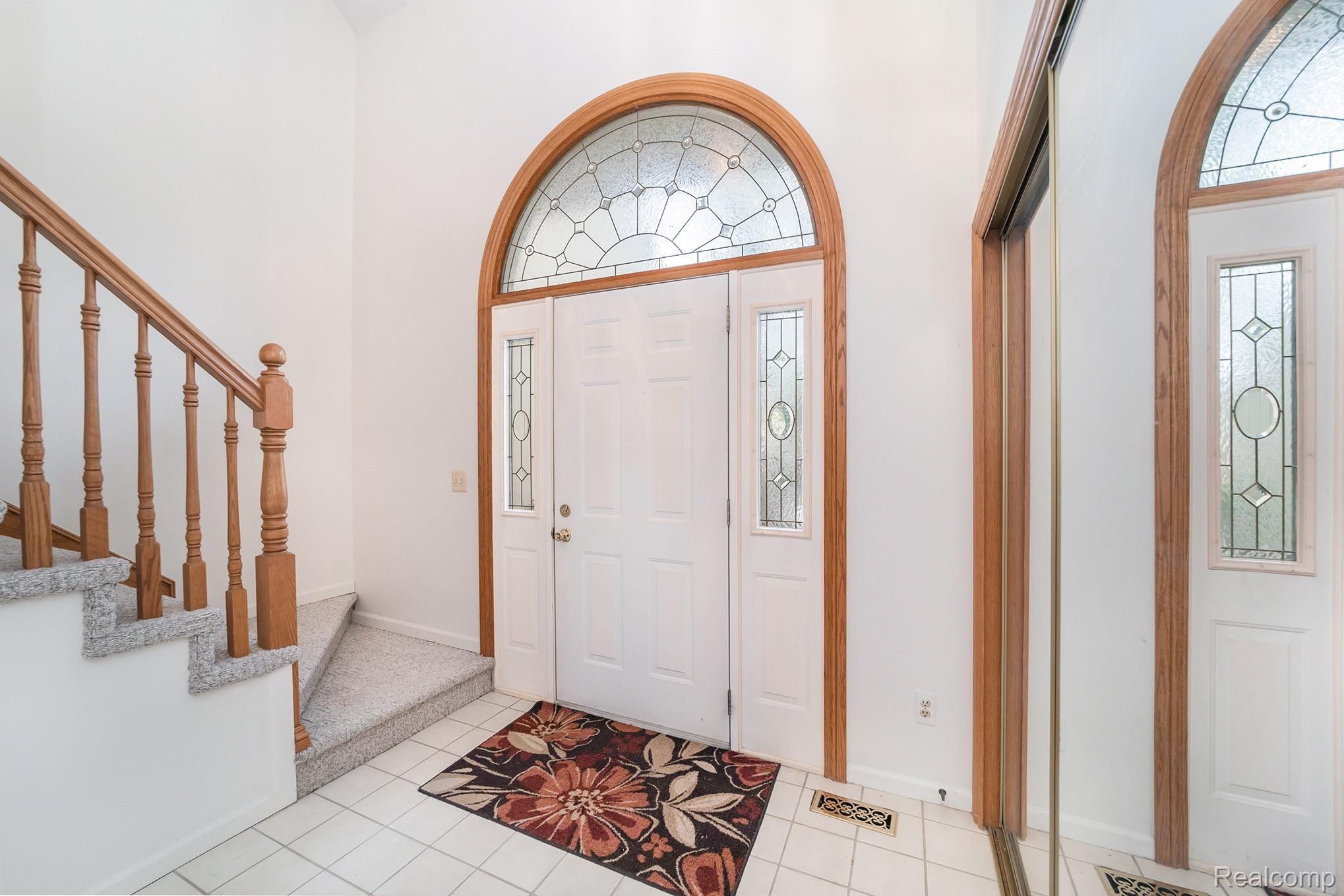 2139 Rochelle Park Drive, Unit 73 Rochester, MI 48309 - Photo 12 of 34 017A6419.jpg