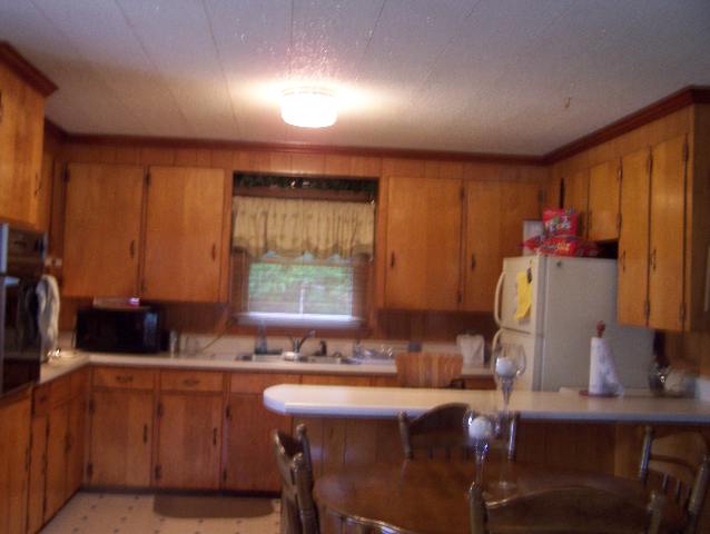 206 Collingwood Drive Anderson, SC 29621 - Photo 2 of 6 Gallery Image 2