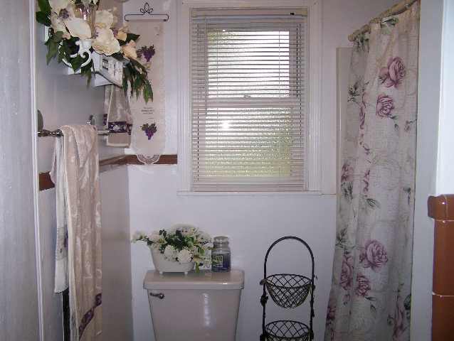 206 Collingwood Drive Anderson, SC 29621 - Photo 5 of 6 Gallery Image 5