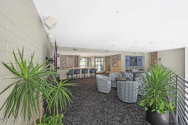 $1,600 | 1701 East Colter Street, Unit 11, Phoenix, AZ 85016