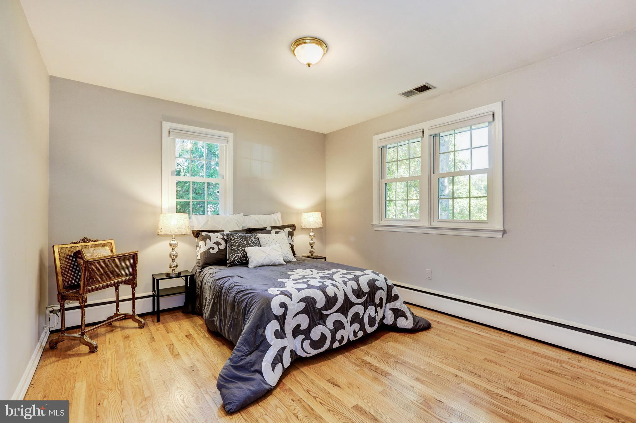 18112 Muncaster Road Rockville, MD 20855 - Photo 14 of 35 Bedroom
