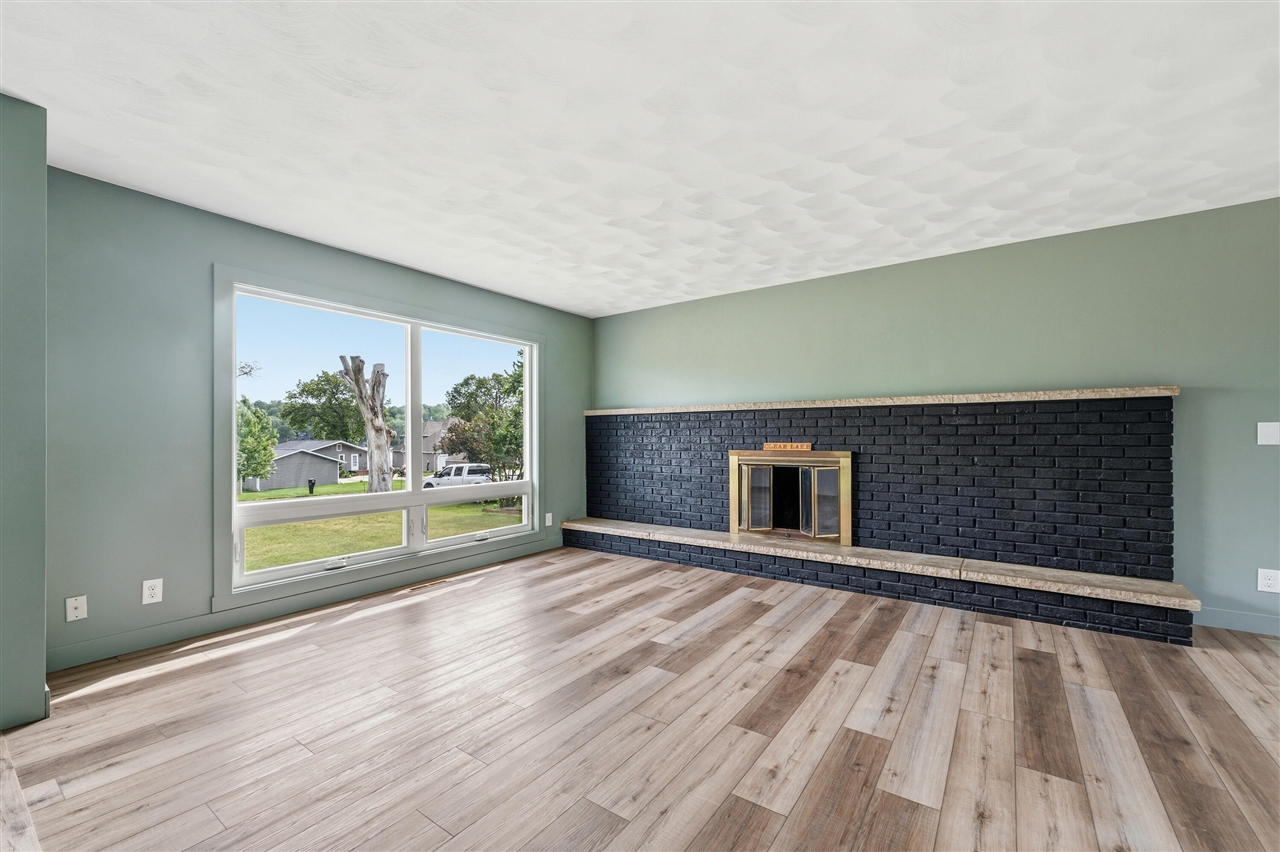 11300 Elizabeth Drive Three Rivers, MI 49093 - Photo 6 of 31