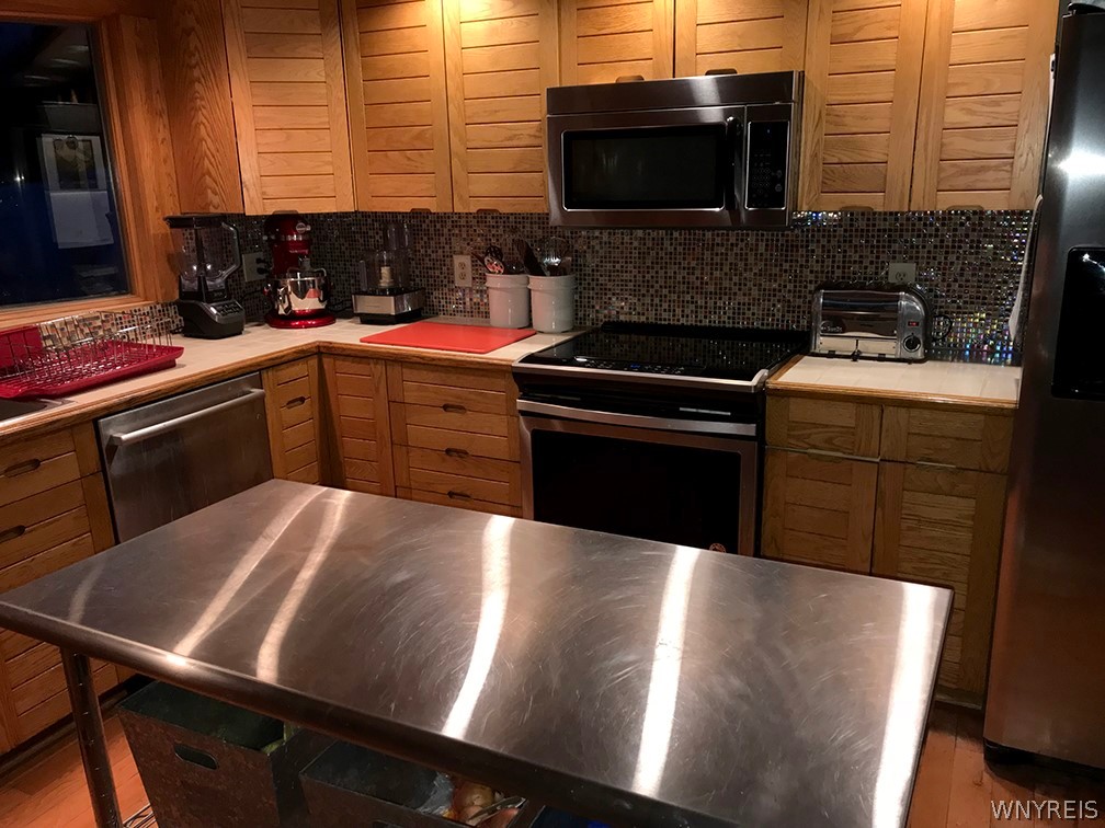 7132 Taylor Road Boston, NY 14075 - Photo 15 of 15 kitchen