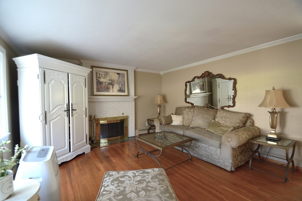 455 Farm Road Marlborough, MA 01752 - Photo 18 of 33 Gallery Image 18