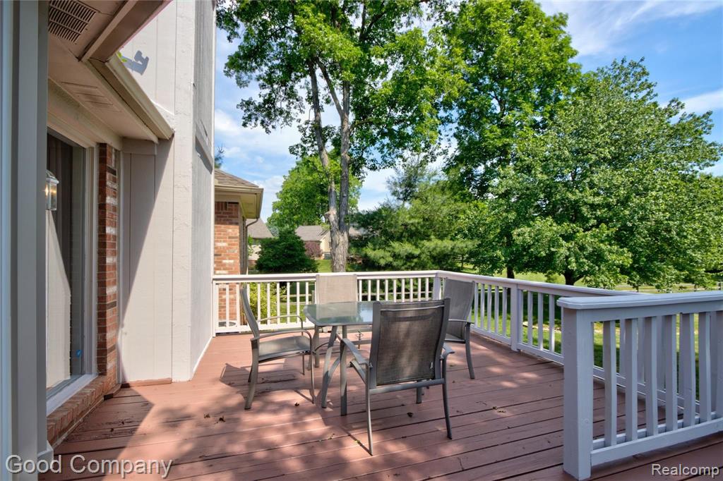 864 Preswick Court Rochester Hills, MI 48307 - Photo 44 of 47