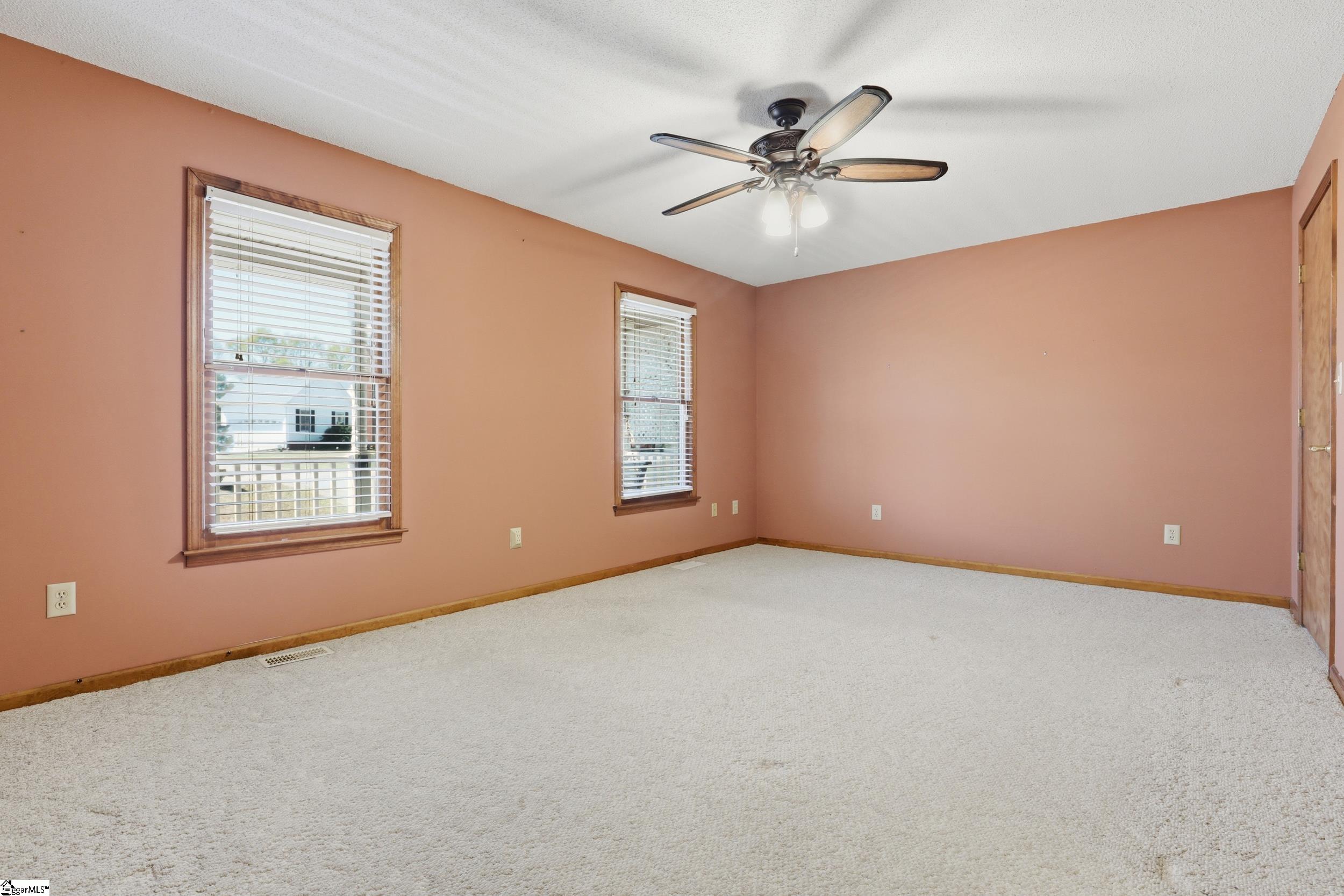 306 Pinnacle Court Easley, SC 29642 - Photo 14 of 39