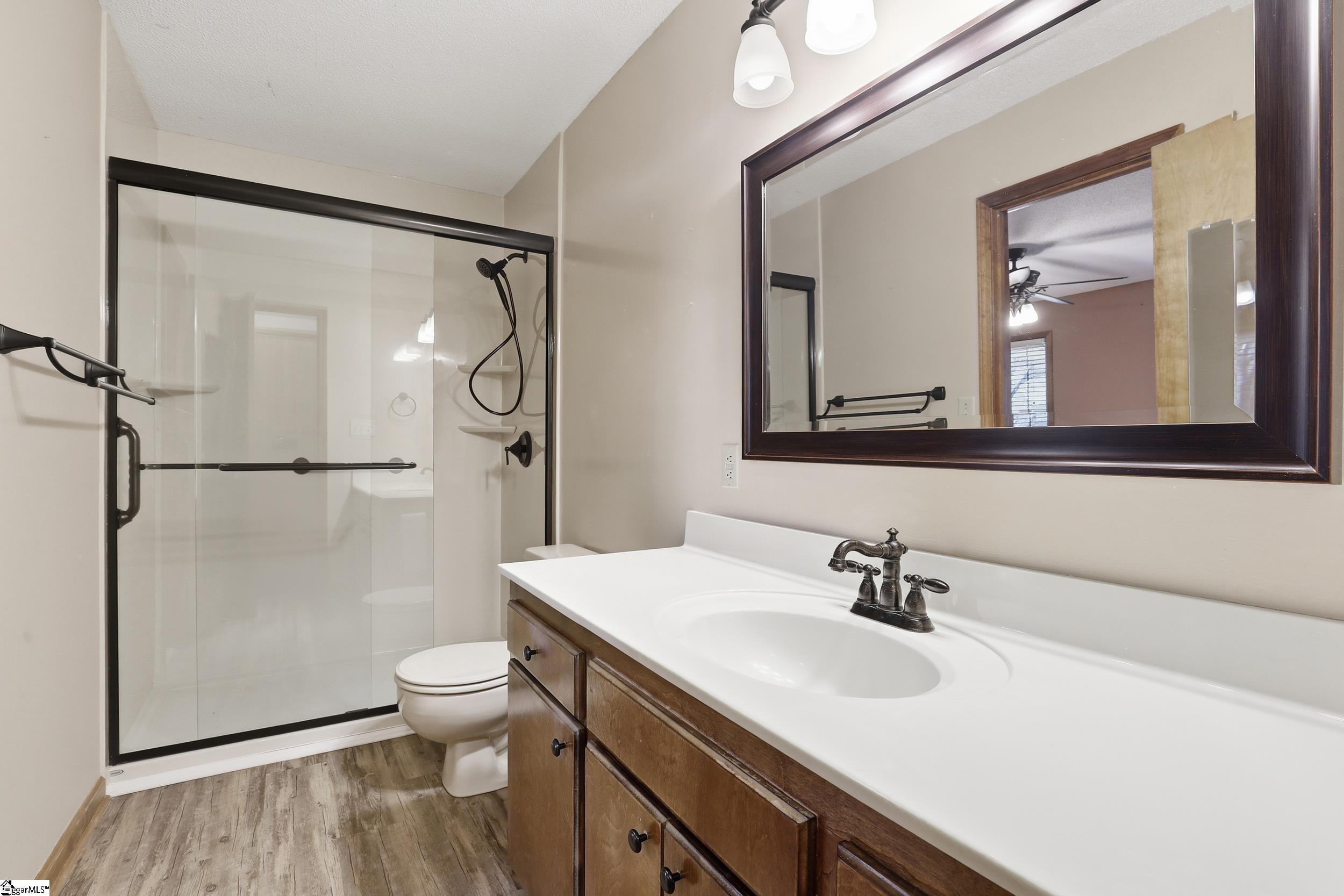 306 Pinnacle Court Easley, SC 29642 - Photo 16 of 39