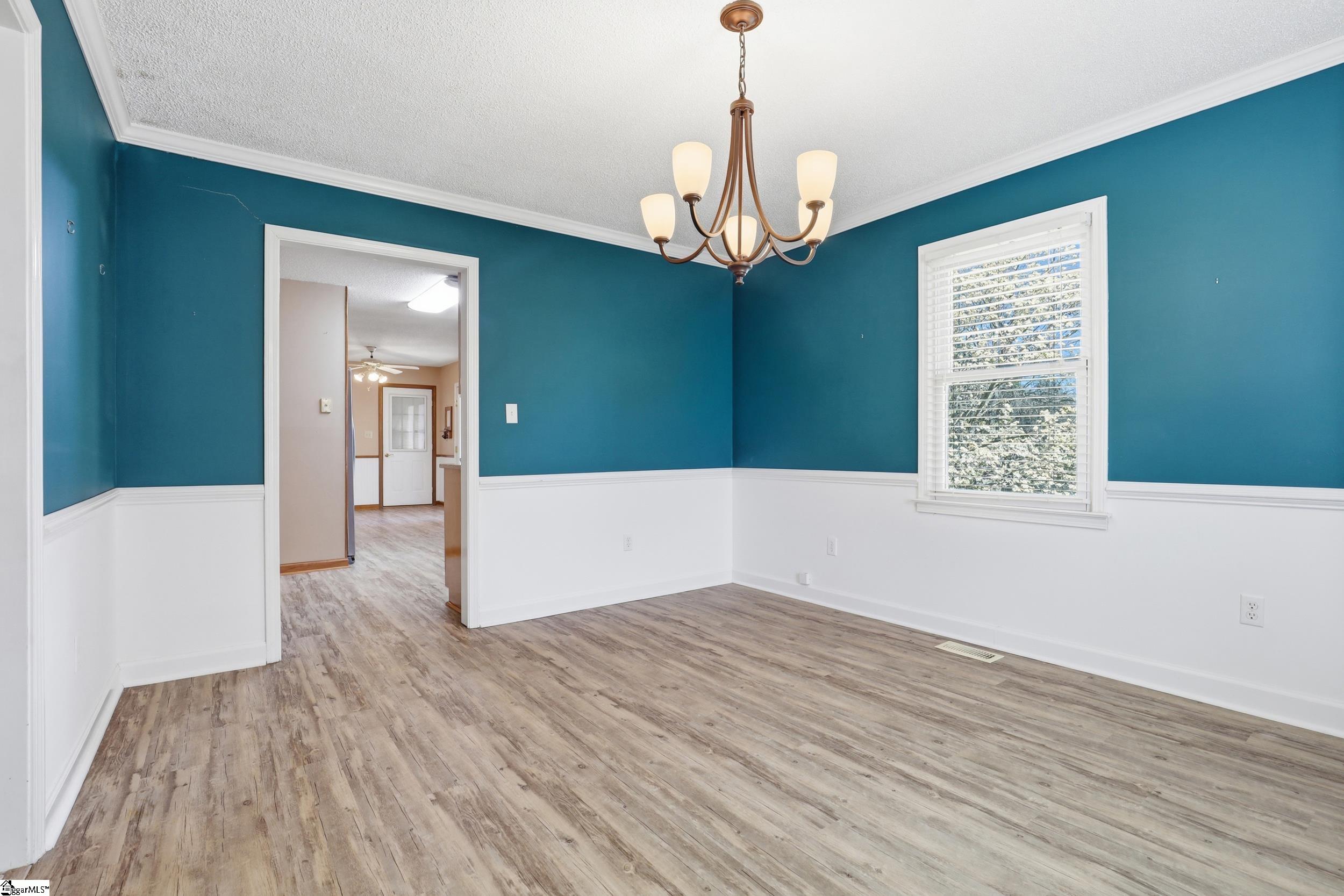 306 Pinnacle Court Easley, SC 29642 - Photo 7 of 39