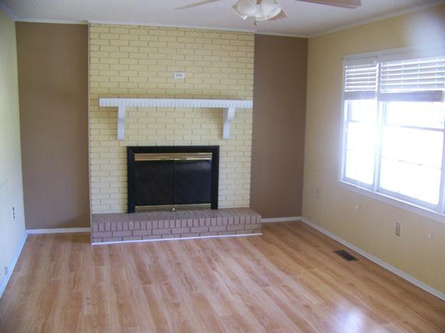 222 Clarke Stream Drive Anderson, SC 29621 - Photo 3 of 9 Gallery Image 3