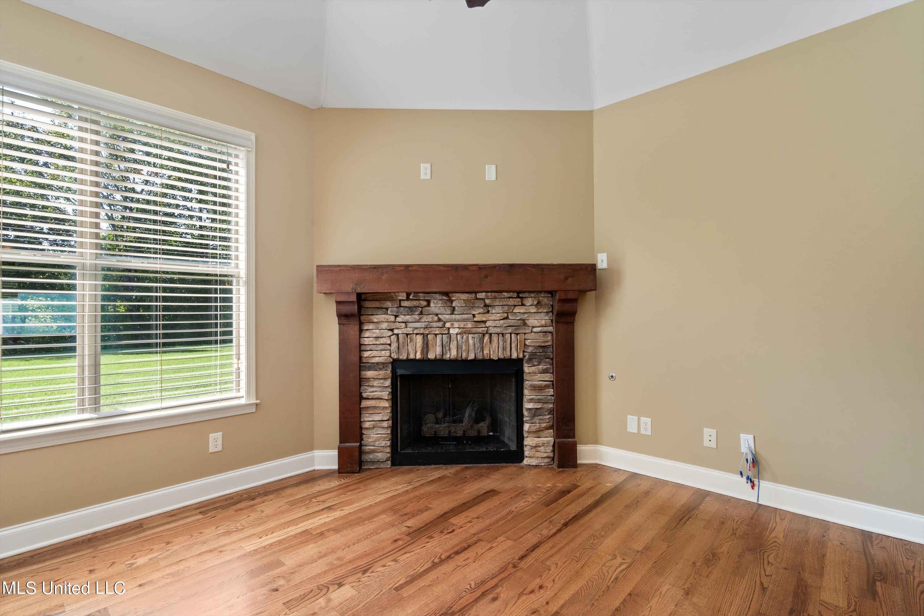 653 Ridge View Drive Hernando, MS 38632 - Photo 13 of 42 15-DSC3900
