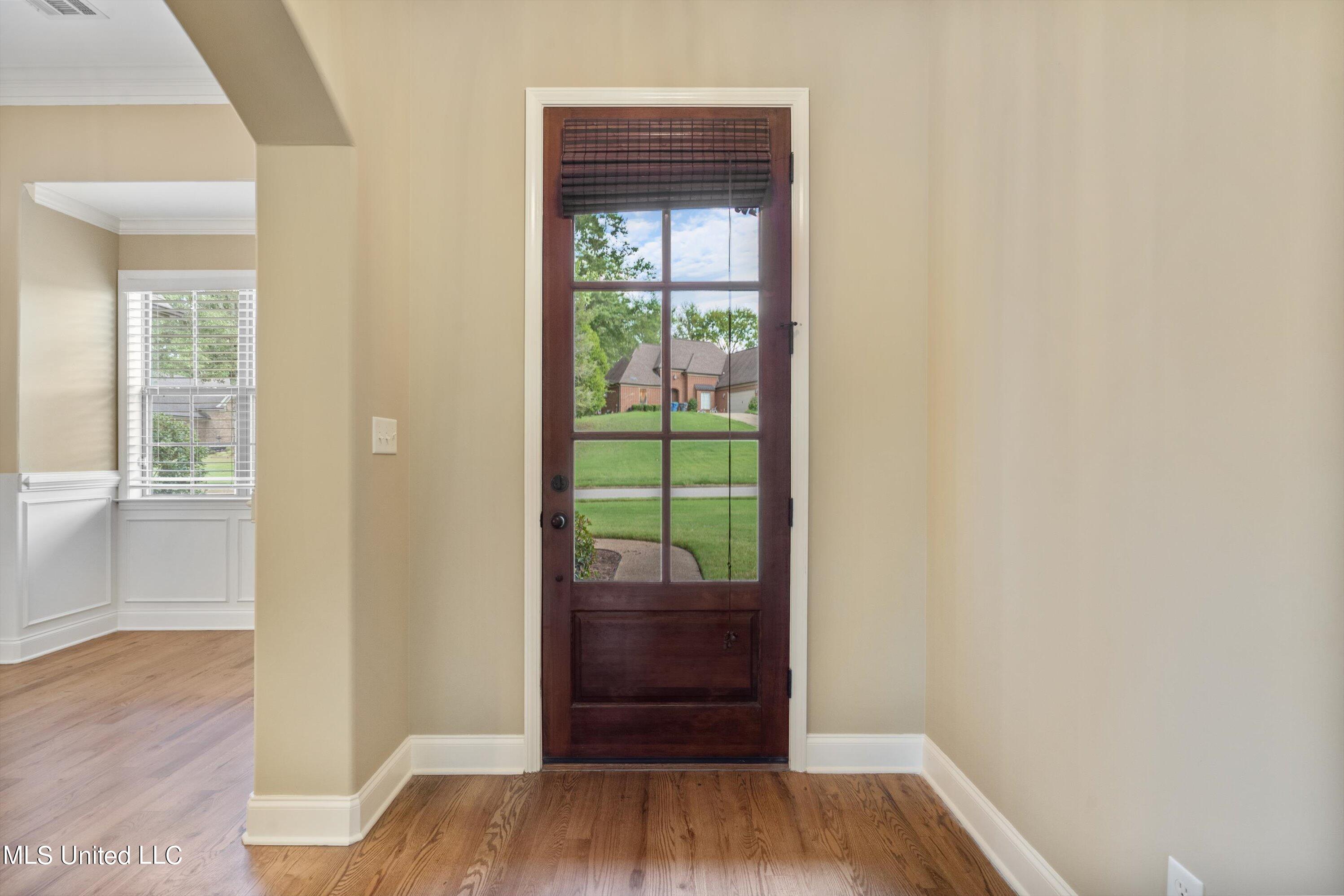 653 Ridge View Drive Hernando, MS 38632 - Photo 4 of 42 05-DSC3840