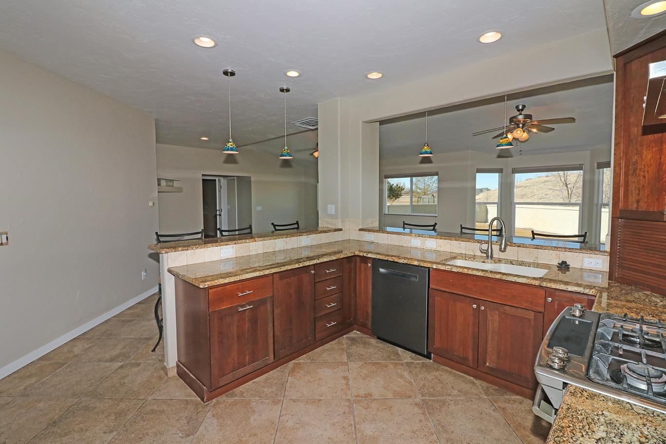 1125 24 Road Grand Junction, CO 81505 - Photo 6 of 42 Gallery Image 6