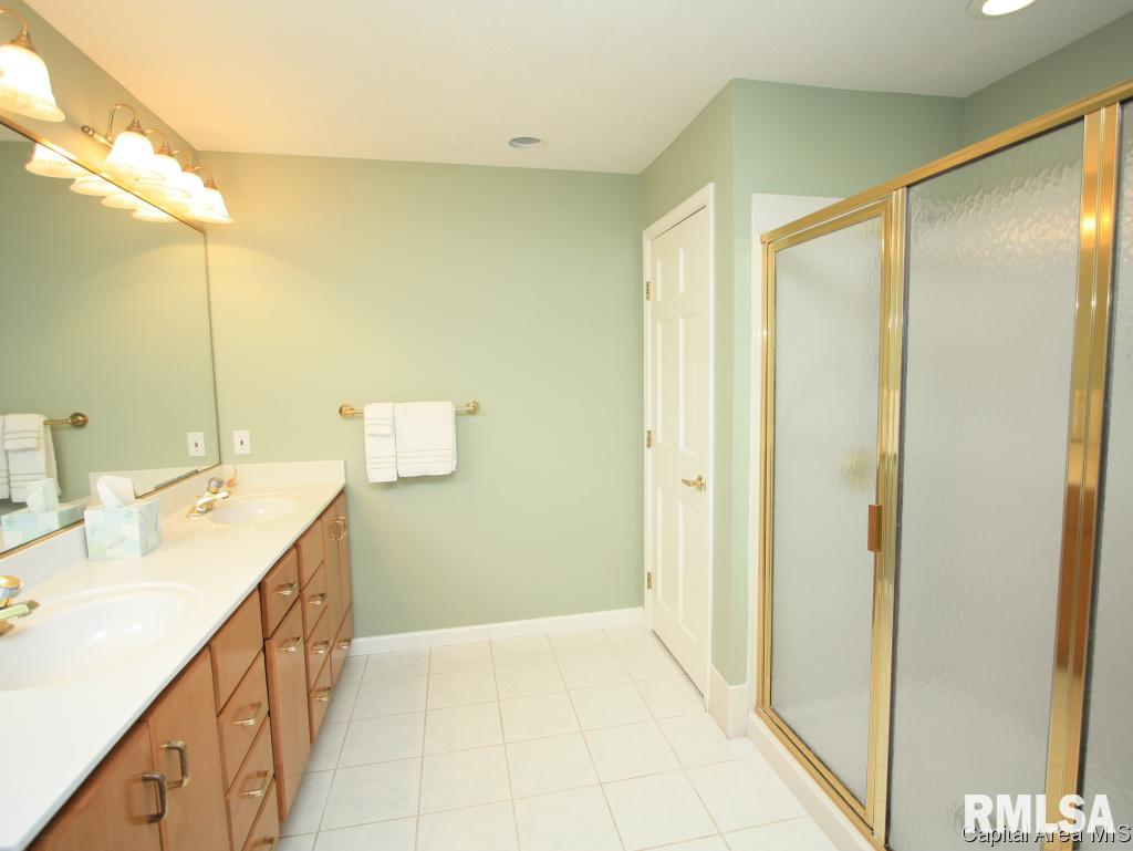 3404 Red Hawk Springfield, IL 62711 - Photo 22 of 32