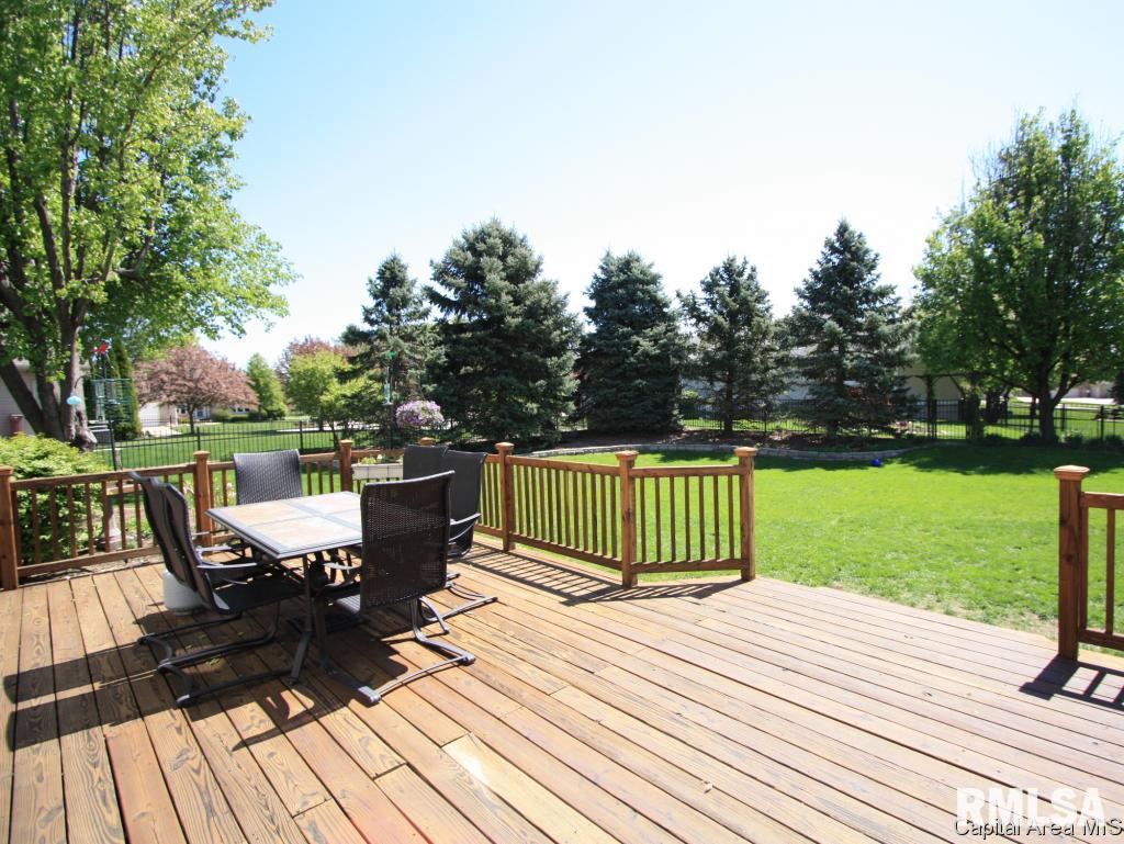 3404 Red Hawk Springfield, IL 62711 - Photo 30 of 32