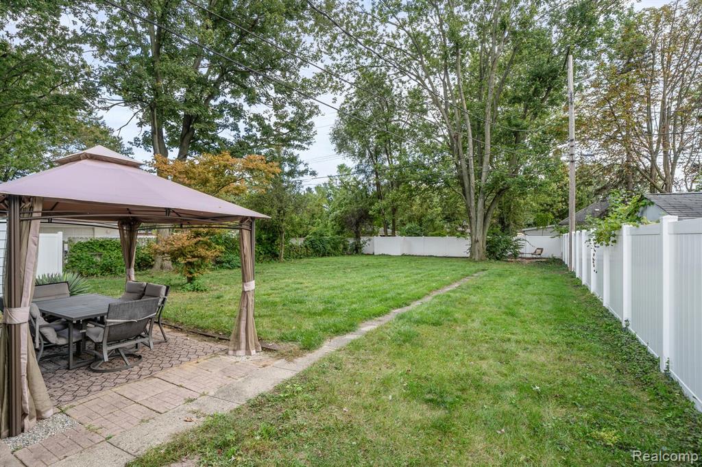 20943 Wick Road Taylor, MI 48180 - Photo 23 of 27