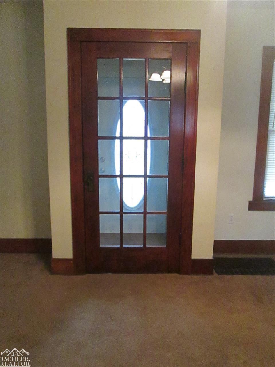 6040 Pointe Tremble Road Algonac, MI 48001 - Photo 8 of 18 50026634-7.JPG