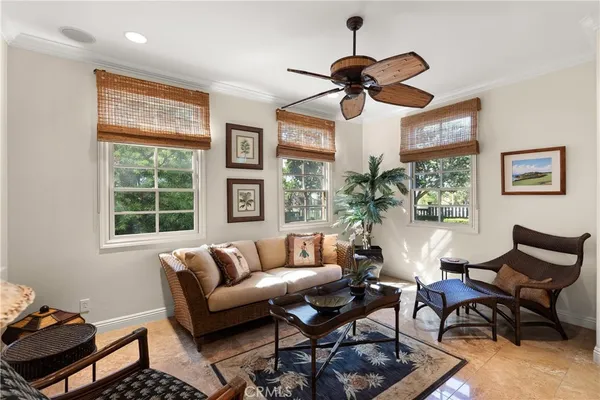 $7,950 | 2501 Bungalow Place, Unit 1, Corona del Mar, CA 92625