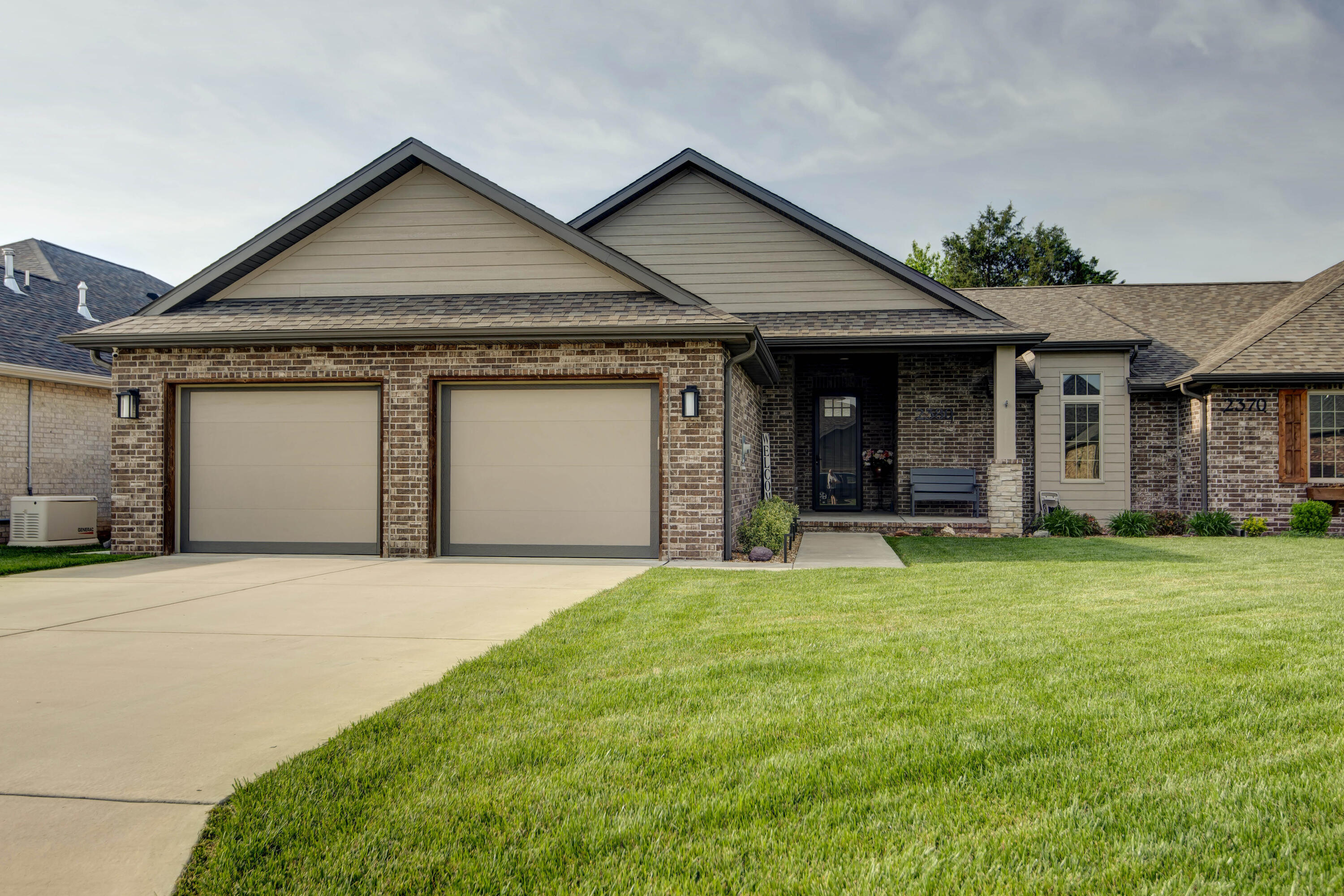 2380 East Cardinal Street Springfield, MO 65804 - Photo 1 of 1 Cardinal (1)