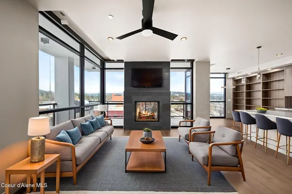 $2,325,450 | 116 South 3rd Street, Unit 904, Coeur D'Alene, ID 83814