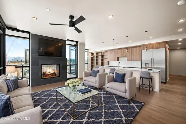 $2,325,450 | 116 South 3rd Street, Unit 904, Coeur D'Alene, ID 83814
