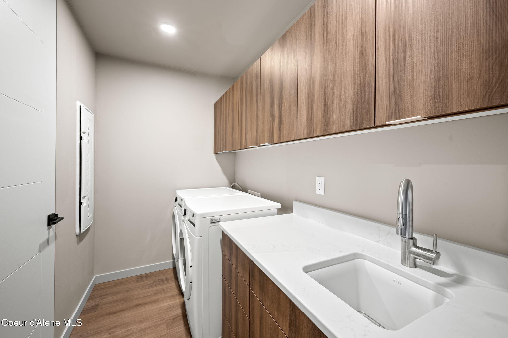 116 South 3rd Street, Unit 904 Coeur D'Alene, ID 83814 - Photo 33 of 59 Laundry