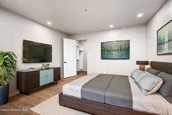 $2,325,450 | 116 South 3rd Street, Unit 904, Coeur D'Alene, ID 83814