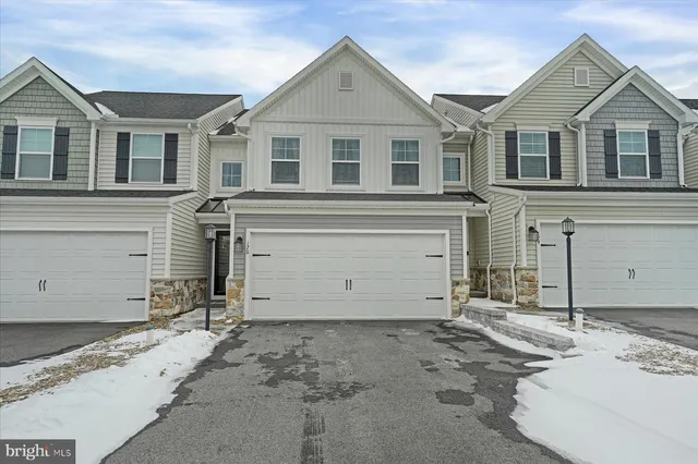 $479,900 | 176 Magnolia Lane, State College, PA 16803