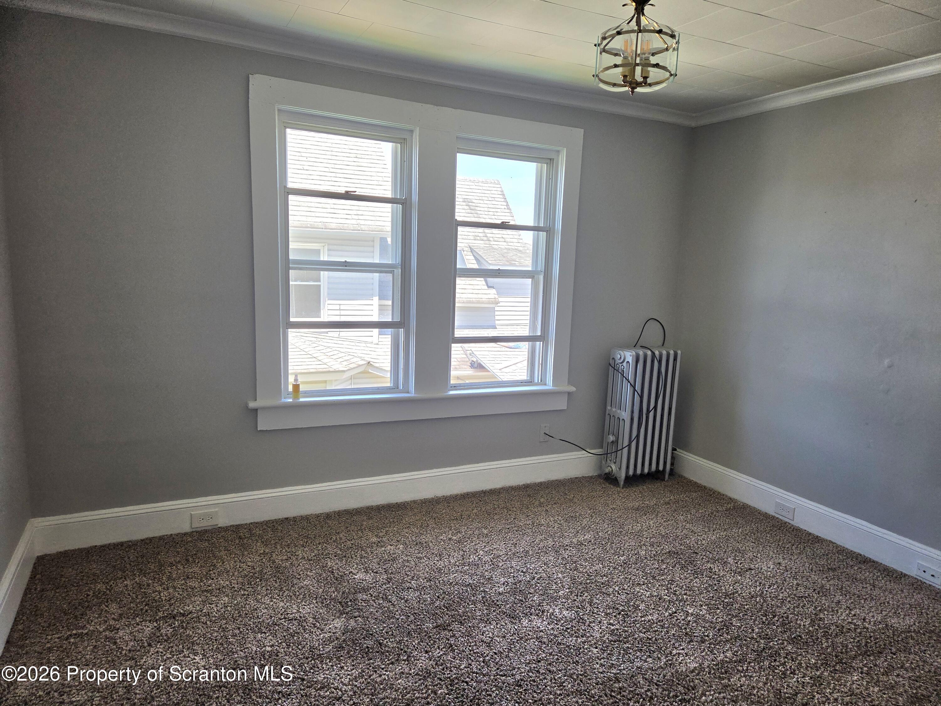 409 Butler Street Dunmore, PA 18512 - Photo 19 of 33 Living Room2nd fl