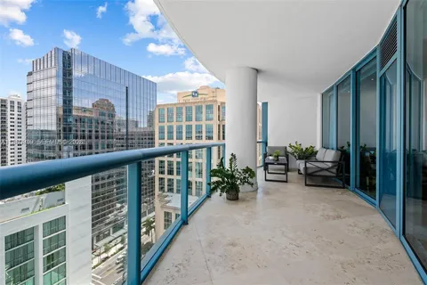 $1,295,000 | 333 Las Olas Way, Unit 1207, Fort Lauderdale, FL 33301