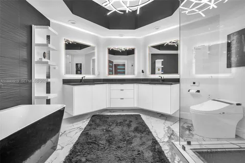 $1,295,000 | 333 Las Olas Way, Unit 1207, Fort Lauderdale, FL 33301