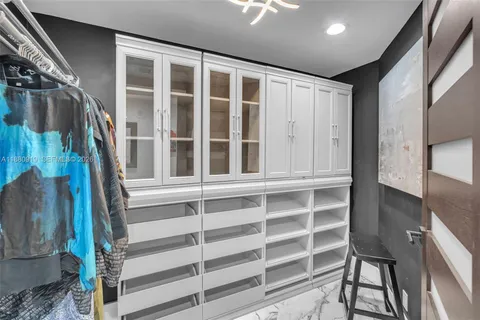 $1,295,000 | 333 Las Olas Way, Unit 1207, Fort Lauderdale, FL 33301