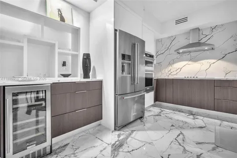 $1,295,000 | 333 Las Olas Way, Unit 1207, Fort Lauderdale, FL 33301