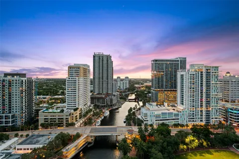 $1,295,000 | 333 Las Olas Way, Unit 1207, Fort Lauderdale, FL 33301