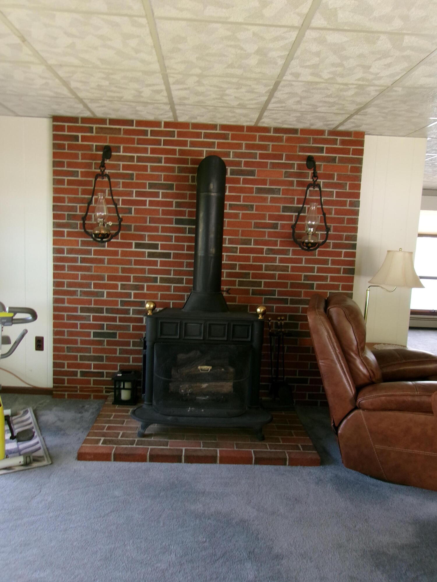 28 Keith Street Livermore, ME 04253 - Photo 27 of 76 Franklin Propane Stove Brick Hearth
