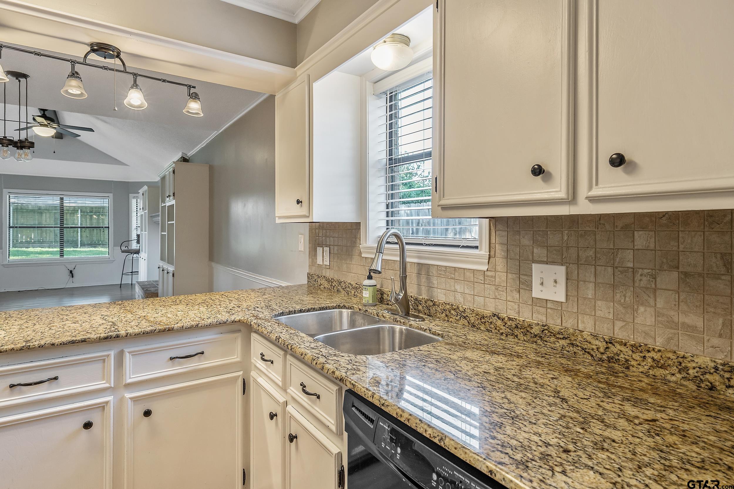 3305 McDonald Road Tyler, TX 75701 - Photo 10 of 25