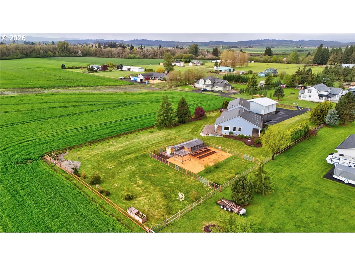 9864 Hoffman Road Monmouth, OR 97361 - Photo 5 of 48 Gallery Image 5