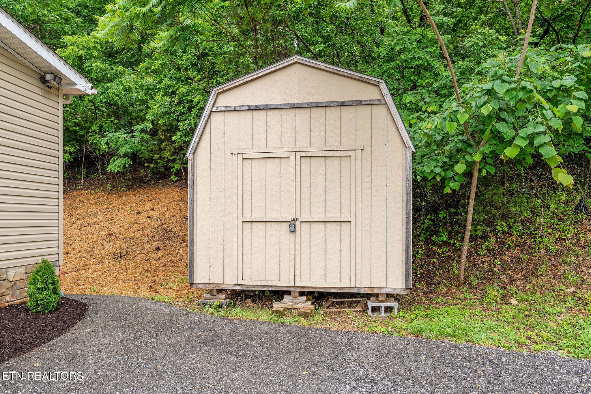 1249 Ridgecrest Avenue Kingsport, TN 37665 - Photo 41 of 50 Gallery Image 41