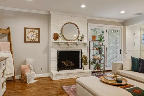 $739,000 | 7017 Town N Drive, Dallas, TX 75231