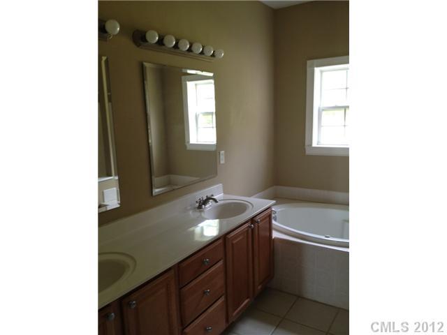 344 Birtwick Road Rockwell, NC 28138 - Photo 7 of 16 Gallery Image 7