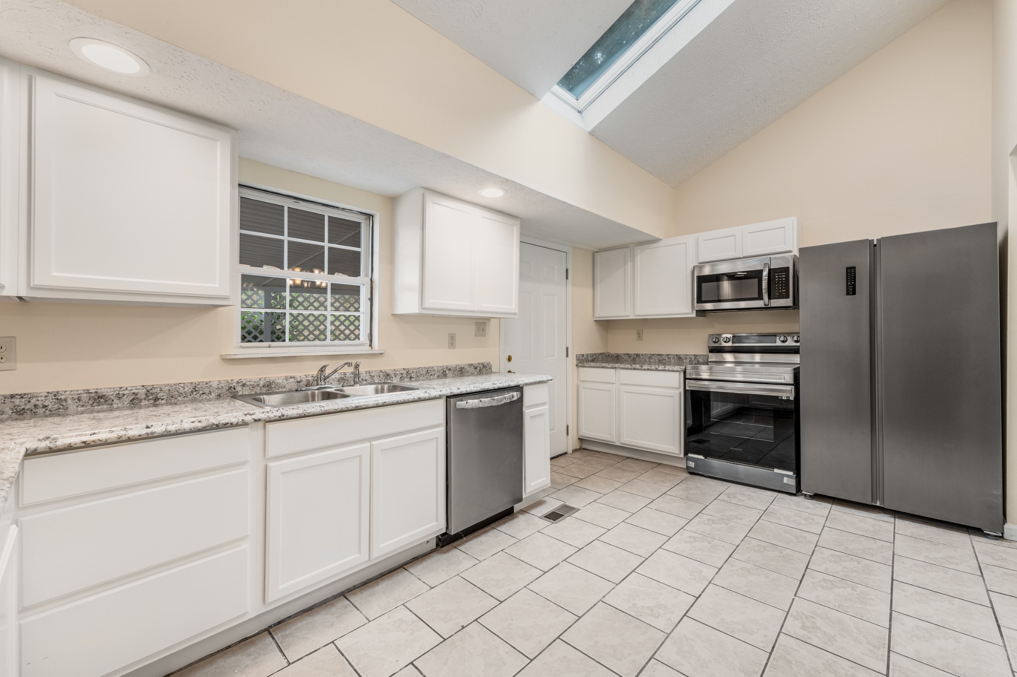 238 Flat Ridge Road Goodlettsville, TN 37072 - Photo 8 of 30 Gallery Image 8