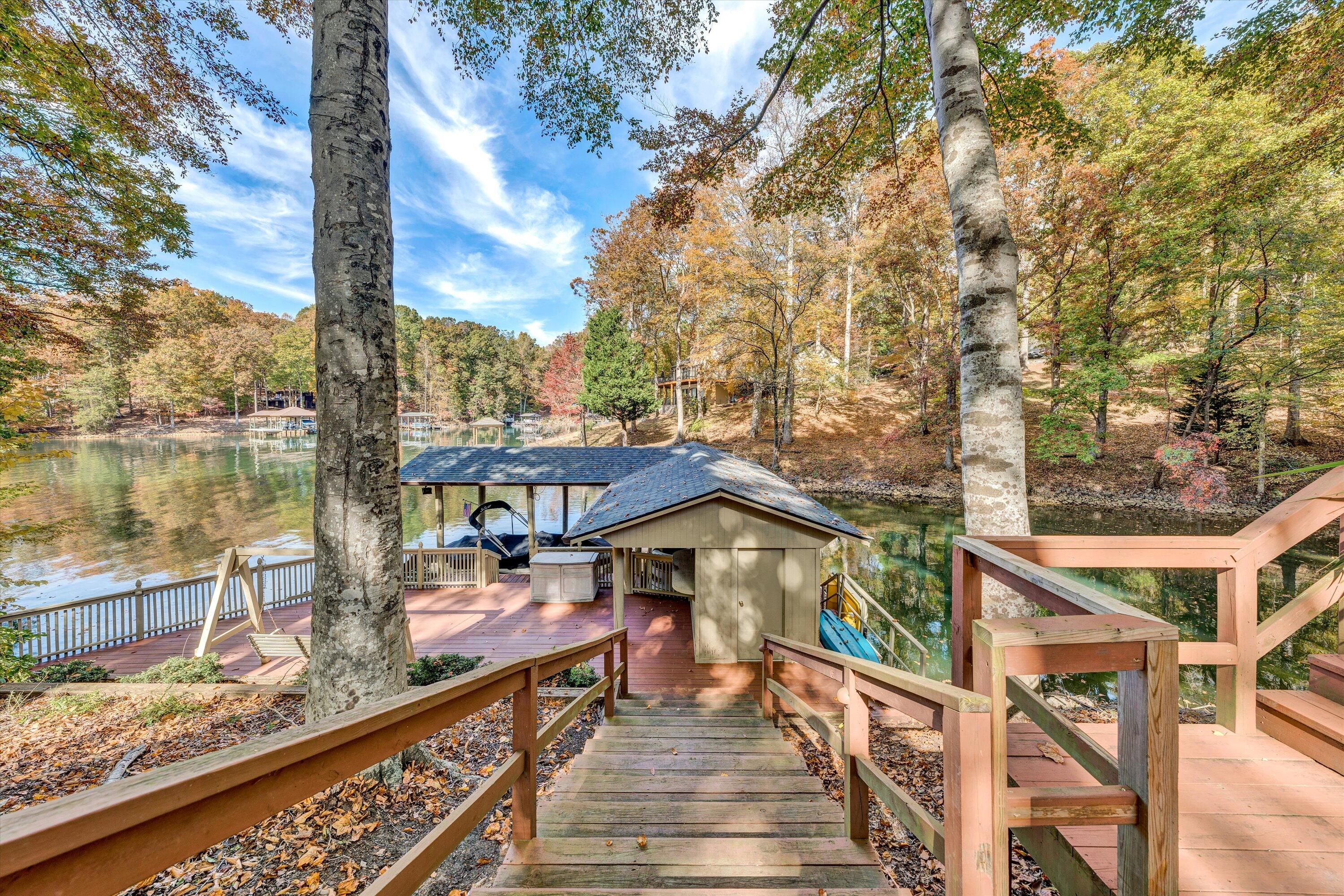 113 Ridgeway Court Moneta, VA 24121 - Photo 61 of 80 63-102620230163