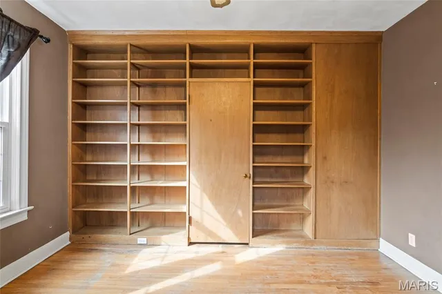 $364,000 | 919 East Monroe Street, Belleville, IL 62220