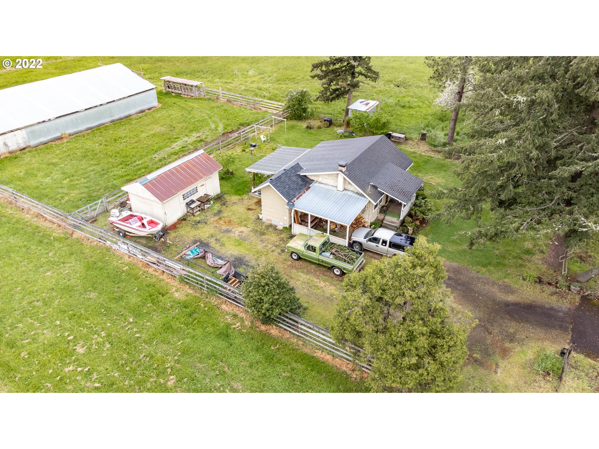 89068 Fir Butte Road Eugene, OR 97402 - Photo 4 of 32 Gallery Image 4