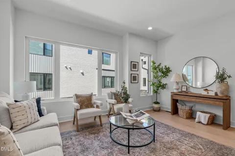 $799,000 | 2000 Moody, Durham, NC 27701