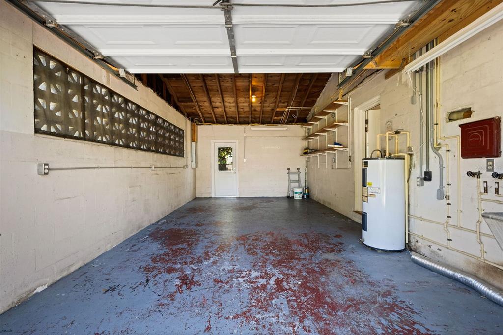 11436 Ridgewood Circle Seminole, FL 33772 - Photo 13 of 38 a view of a storage & utility room
